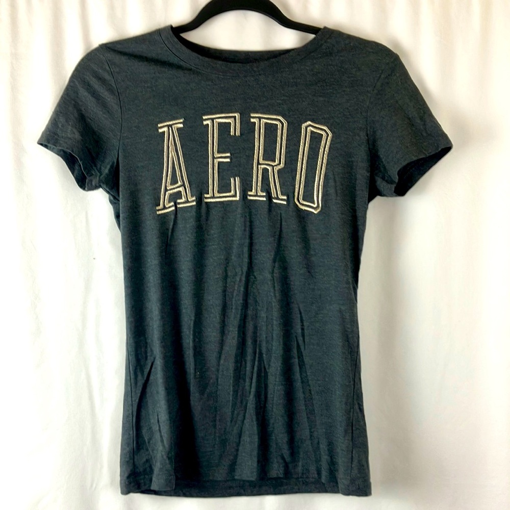 Aeropostale dark grey classic crew neck tee shirt size medium